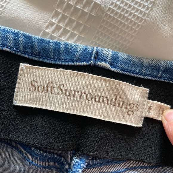 Soft Surroundings stretch pullon blue jeans distressed faded - Picture 12 of 16